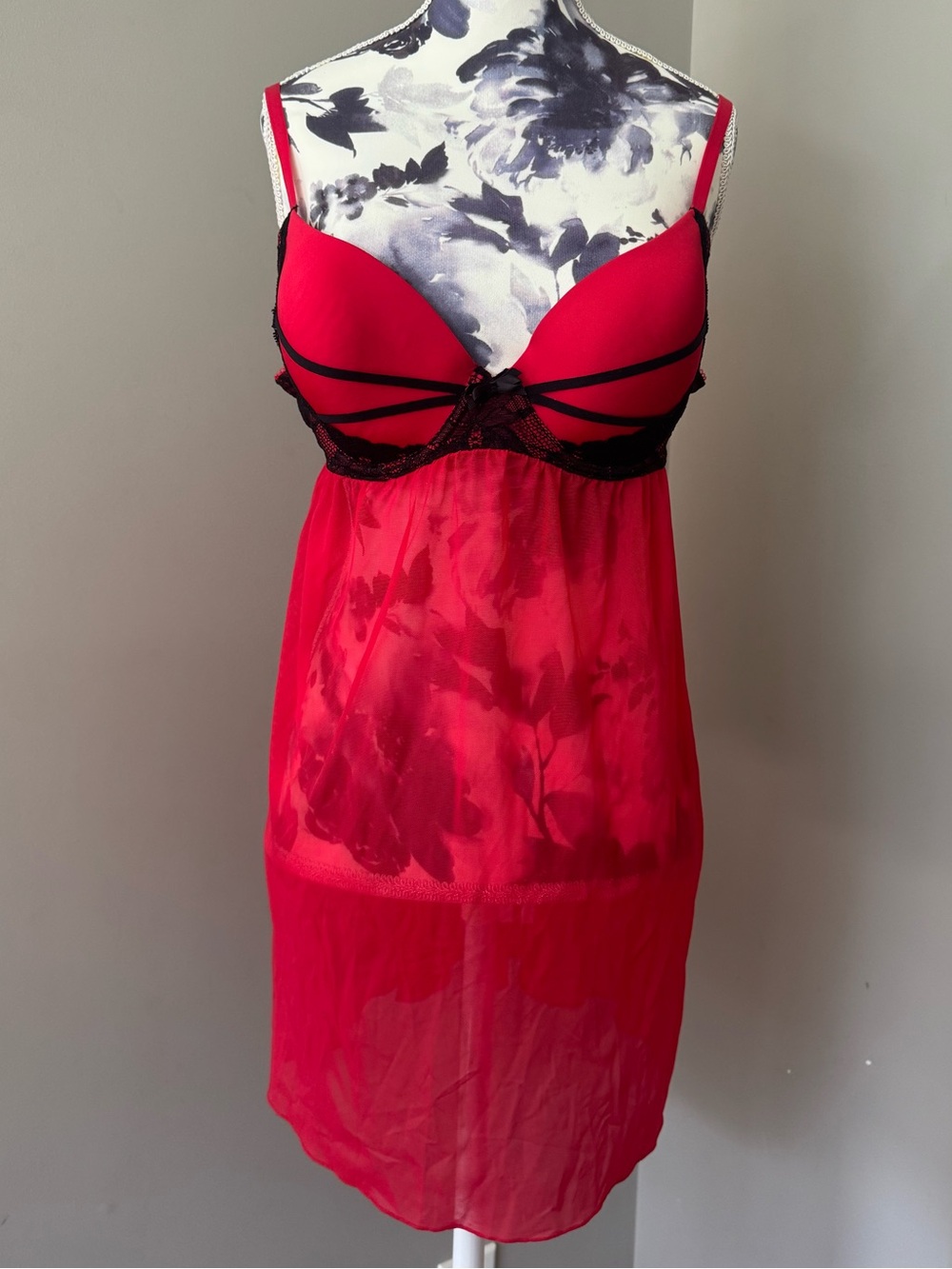 La Vie En Rose Red Chemise with Black Lace Trim